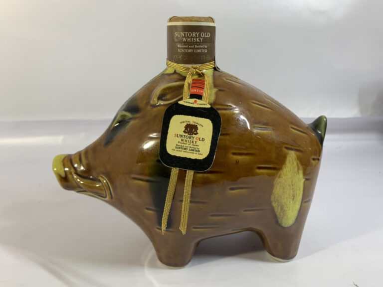 サントリー オールド ウイスキー干支ボトル 亥年 猪 初代 第1作目お買取りさせて頂きました。 » ゴールドステーション・ラグステーション