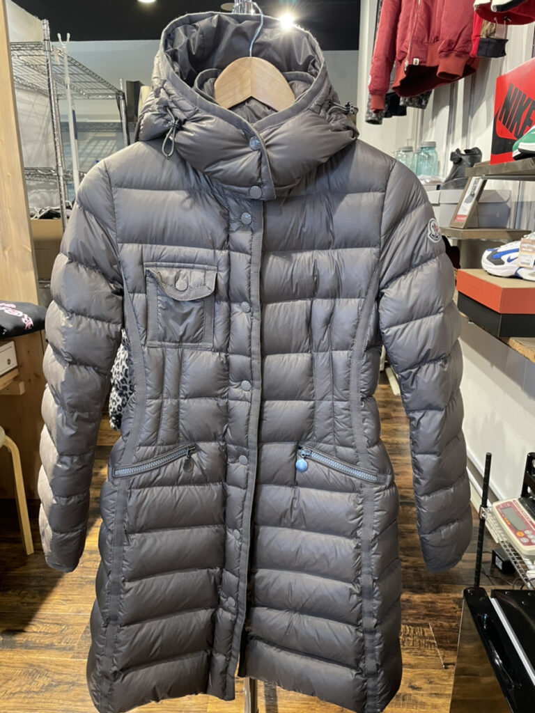 MONCLER HERMINE モンクレール エルミンヌ レディース お買取りさせていただきました » ゴールドステーション・ラグステーション