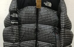 SUPREME × THE NORTH FACE STUDDED NUPTSE JACKET 21SS