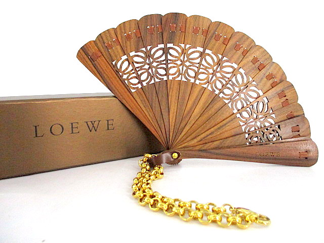 新品・未使用】LOEWE 扇子 - 和装小物