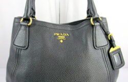 PRADA バッグ お買取りさせて頂きました(^^)
