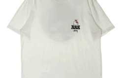 STUSSY ステューシー 30周年記念 ハローキティ シャネルロゴ Tシャツ をお買取りさせていただきました。