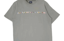 STUSSY ステューシー 紺タグ USA製 コラージュプリント Tシャツ をお買取りさせていただきました。