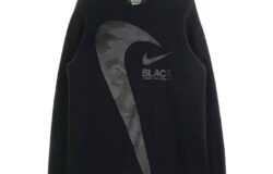 BLACK COMME des GARCONS 18AW NIKE プリント クルーネックスウェットトレーナー をお買取りさせていただきました。