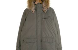 BURBERRY BLACK LABEL ダウンジャケット をお買取りさせていただきました。